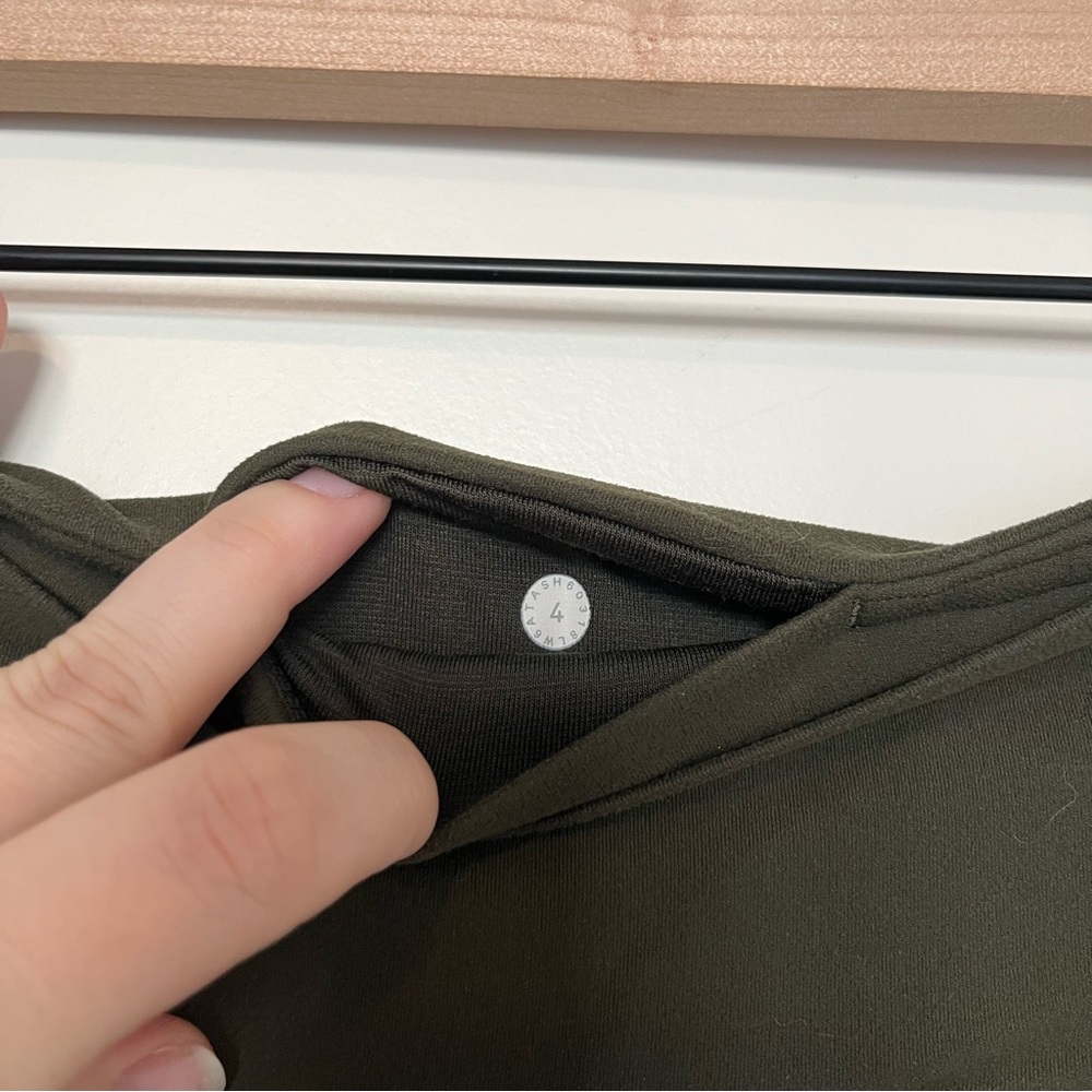 Lululemon Dark Olive Align Jogger Pants - Picture 4 of 4